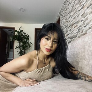 Miki_yagami webcam profile - Filipino